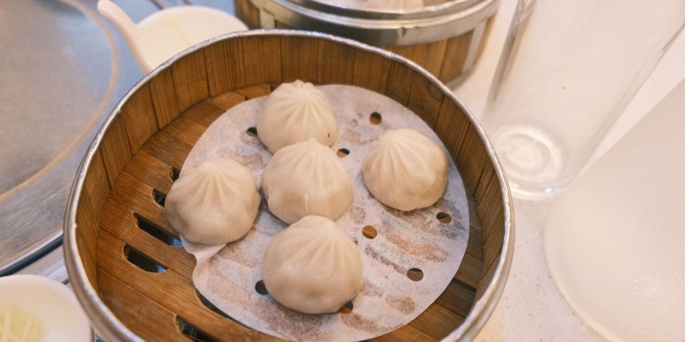 Din Tai Fung vs DIN by DTF: Beza Menu, Babi, Bir