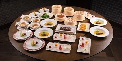 Hidangan di restoran Cina